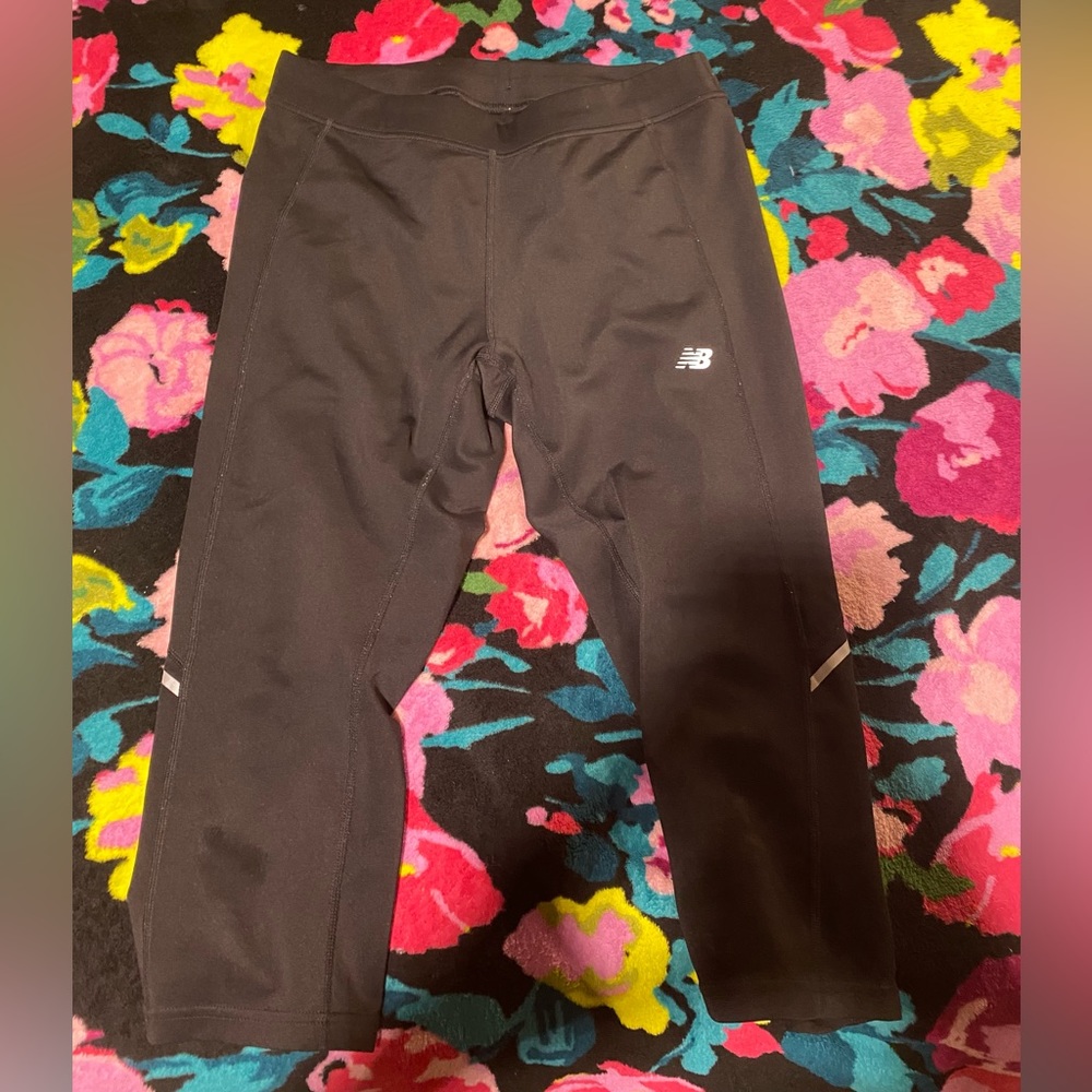 Athletic capri leggings, New Balance, size Medium, black